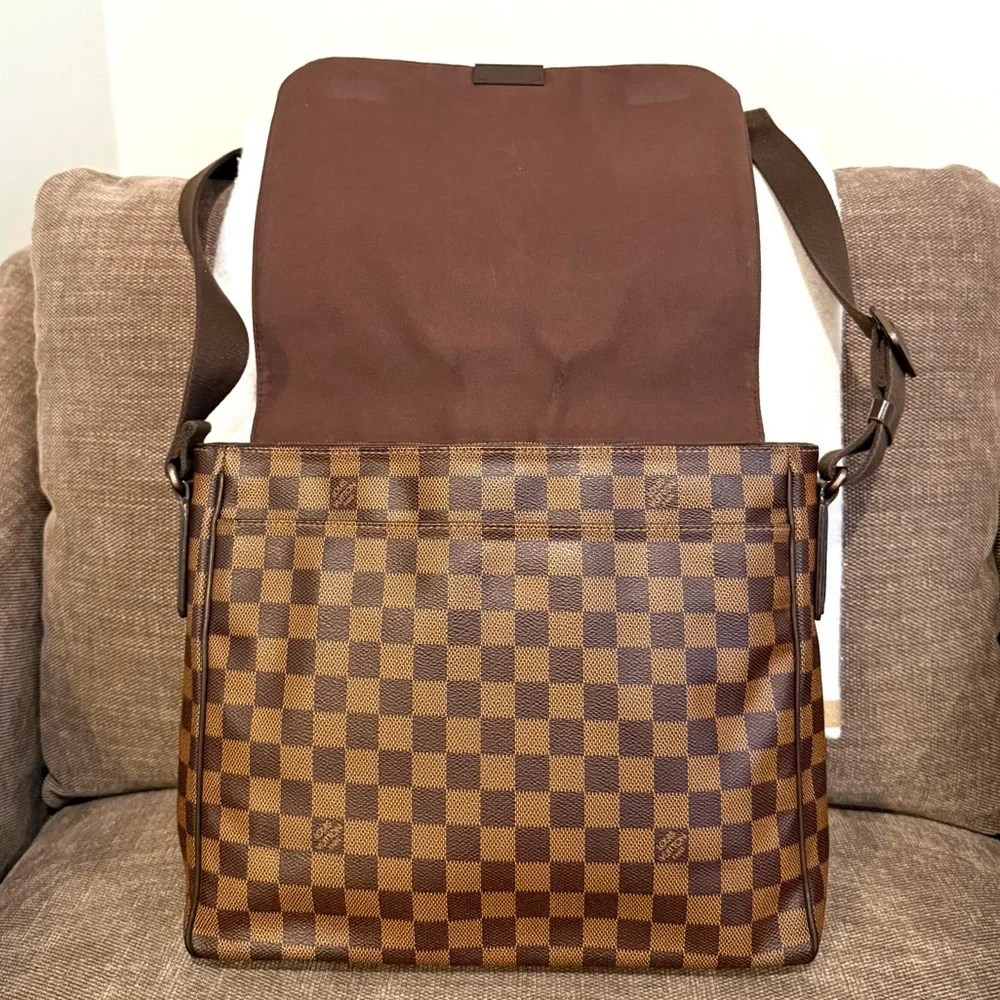 Authentic Louis Vuitton Damier Ebene Brooklyn messenger bag N41212 unisex MM